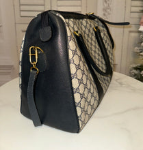 Load image into Gallery viewer, PRELOVED GUCCI Supreme Travel Bag
