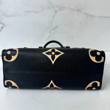 Load image into Gallery viewer, Louis Vuitton Empreinte Monogram Giant Onthego PM Bicolor
