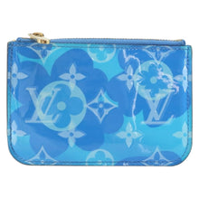 Load image into Gallery viewer, Louis Vuitton Vernis Valentine Key Pouch Light Blue
