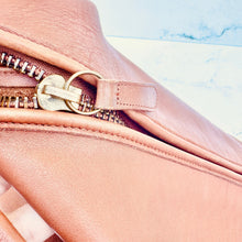 Load image into Gallery viewer, COACH Vintage Glove-Tanned Sac Bucket Hobo Bag
