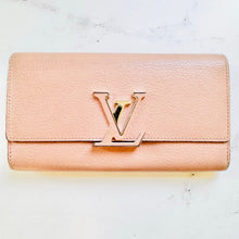 Load image into Gallery viewer, Louis Vuitton Taurillon Rose Ballerine Pink Capucines Wallet
