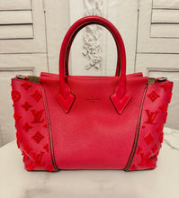 Load image into Gallery viewer, PRELOVED Louis Vuitton Veau Cachemire BB Tote
