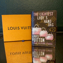 Load image into Gallery viewer, Louis Vuitton Limited Edition "1 Rue Scribe, Paris" Small Ring Agenda

