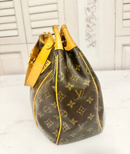 Load image into Gallery viewer, PRELOVED Louis Vuitton Monogram Galliera PM
