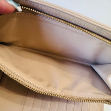 Load image into Gallery viewer, Louis Vuitton Mahina Amelia Wallet

