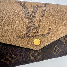 Load image into Gallery viewer, Louis Vuitton Reverse Monogram Giant Sarah Wallet
