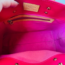 Load image into Gallery viewer, Louis Vuitton Vernis Rosepop Bundle: Reade PM and Ludlow Wallet

