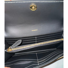 Load image into Gallery viewer, BRAND NEW Burberry Wallet
