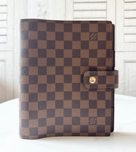 Load image into Gallery viewer, PRELOVED Louis Vuitton Damier Ebene Large Ring Agenda
