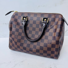 Load image into Gallery viewer, Louis Vuitton Damier Ebene Speedy 25
