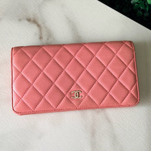 Load image into Gallery viewer, Chanel Pink Quilted Continental Bifold Wallet

