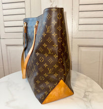 Load image into Gallery viewer, PRELOVED Louis Vuitton Monogram Cabas Alto
