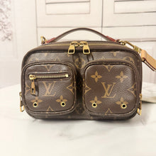 Load image into Gallery viewer, 🎁Black Friday Special🎁Louis Vuitton Monogram Utility Crossbody

