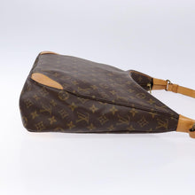 Load image into Gallery viewer, Louis Vuitton Monogram Boulogne 35

