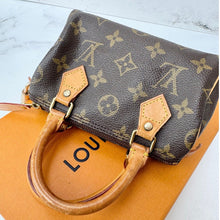 Load image into Gallery viewer, Louis Vuitton Monogram Mini Speedy
