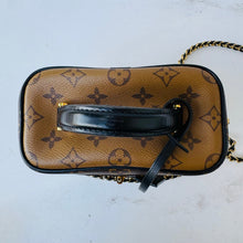 Load image into Gallery viewer, Louis Vuitton Reverse Monogram Vanity PM

