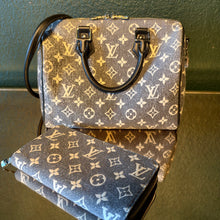 Load image into Gallery viewer, Louis Vuitton Bundle: Monogram Jacquard Denim Speedy 25  Bandouliere and Zippy Wallet
