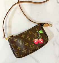 Load image into Gallery viewer, PRELOVED Louis Vuitton Cerises Pochette
