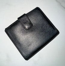 Load image into Gallery viewer, PRELOVED Chanel Calfskin Compact Wallet
