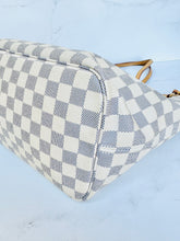 Load image into Gallery viewer, PRELOVED Louis Vuitton Damier Azur Neverfull MM
