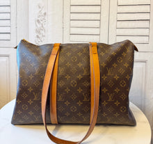 Load image into Gallery viewer, PRELOVED Louis Vuitton Monogram Sac Flanerie 45
