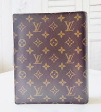 Load image into Gallery viewer, PRELOVED Louis Vuitton Monogram Large Ring Agenda MI0917
