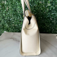 Load image into Gallery viewer, 🎁Black Friday Special🎁Gucci Calfskin Small Ophidia Tote
