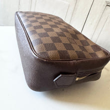 Load image into Gallery viewer, Louis Vuitton Damier Ebene Trousse Toilette 23 CA0046

