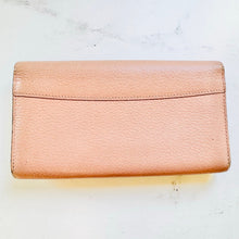 Load image into Gallery viewer, Louis Vuitton Taurillon Rose Ballerine Pink Capucines Wallet
