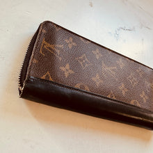 Load image into Gallery viewer, Louis Vuitton Monogram Macassar Vertical Zippy Wallet
