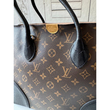 Load image into Gallery viewer, Louis Vuitton Flandrin Tote
