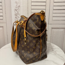 Load image into Gallery viewer, Louis Vuitton Palermo GM
