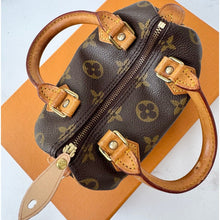 Load image into Gallery viewer, Louis Vuitton Monogram Mini Speedy
