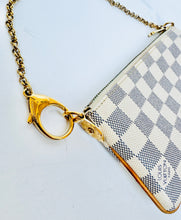 Load image into Gallery viewer, PRELOVED Louis Vuitton Damier Azur Pochette Milla MM
