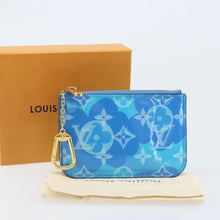 Load image into Gallery viewer, Louis Vuitton Vernis Valentine Key Pouch Light Blue
