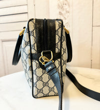 Load image into Gallery viewer, PRELOVED Gucci Boston Bandouliere Bag Blue
