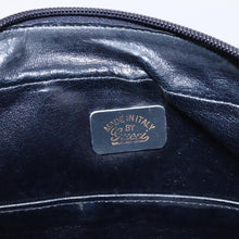 Load image into Gallery viewer, Gucci GG Supreme Canvas Toiletry Bag
