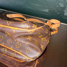 Load image into Gallery viewer, Louis Vuitton Monogram Tikal GM
