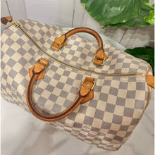 Load image into Gallery viewer, Louis Vuitton Damier Azur Speedy 35
