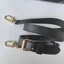 Load image into Gallery viewer, Louis Vuitton Empreinte Monogram Giant Onthego PM Bicolor
