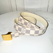 Load image into Gallery viewer, PRELOVED Louis Vuitton Damier Azur Belt size 85/34
