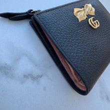 Load image into Gallery viewer, GUCCI Medium Calfskin Wallet
