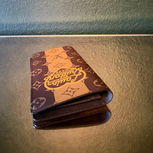 Load image into Gallery viewer, Louis Vuitton X NIGO Limited Edition Brazza Wallet
