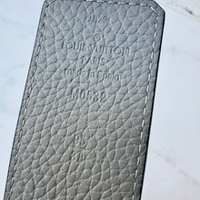 Load image into Gallery viewer, Louis Vuitton Size 95 / 38 Taurillon Leather Reversible Men's Belt
