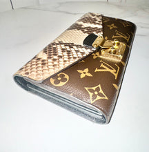 Load image into Gallery viewer, PRELOVED Louis Vuitton Exotic Python/ Monogram Pallas Wallet
