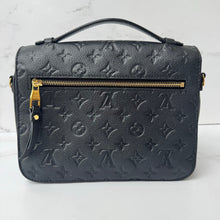 Load image into Gallery viewer, Louis Vuitton Black Empreinte Pochette Metis
