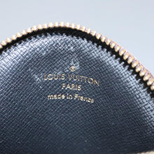 Load image into Gallery viewer, Louis Vuitton Reverse Monogram Pochette Trio
