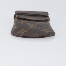 Load image into Gallery viewer, Louis Vuitton Monogram Etui a Lunettes Rabat Sunnies/ Eyeglass Case
