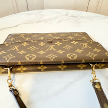 Load image into Gallery viewer, PRELOVED Louis Vuitton Pochette Double Rabat
