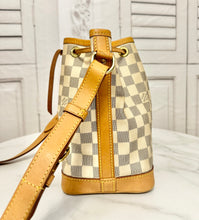 Load image into Gallery viewer, PRELOVED Louis Vuitton Damier Azur Noe BB
